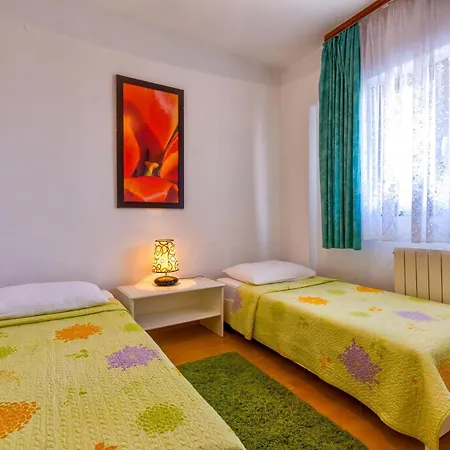 Tolles Meri 3 Mit Grill Und Garten Apartment