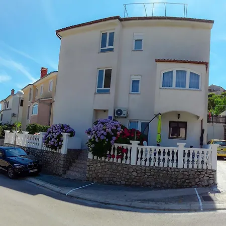 Apartment Tolles Meri 3 Mit Grill Und Garten *